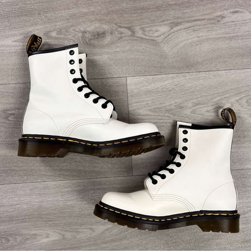 White Dr. Martens Zavala lace up boots